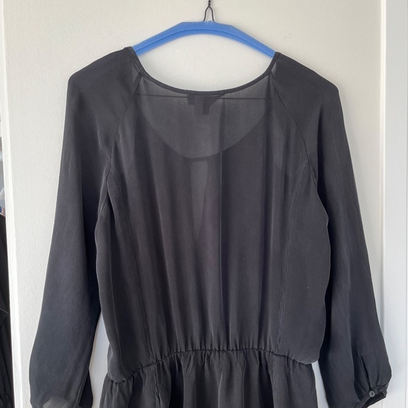 Aritzia Babaton⎜CUTOUT NECKLINE SILK MINI DRESS⎜SANDWASHED BLACK - Picture 12 of 16